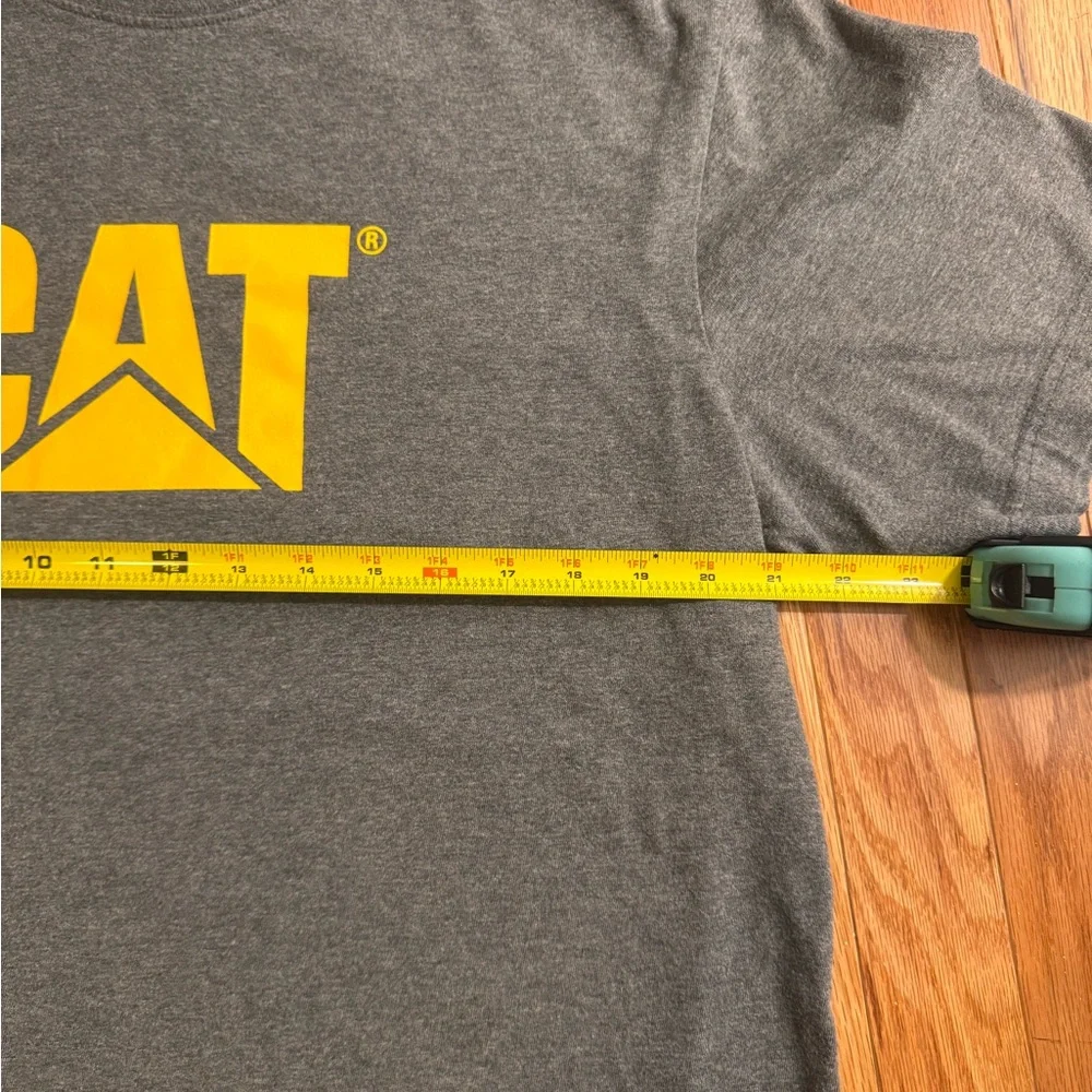 Gray T-Shirt for Cat Lovers